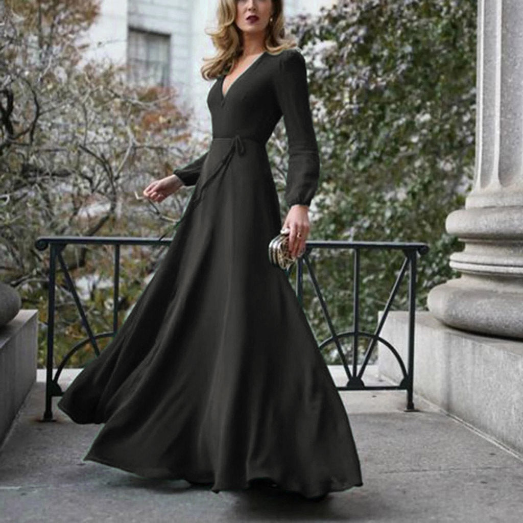 Vestido Longo com Corte Evasê e Decote em V - Veron&Co