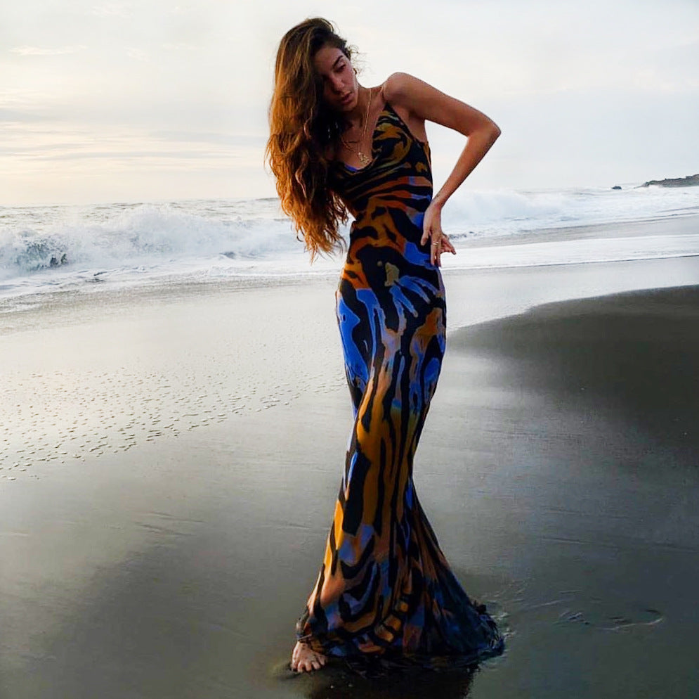 Vestido com Decote Halter - Veron&Co