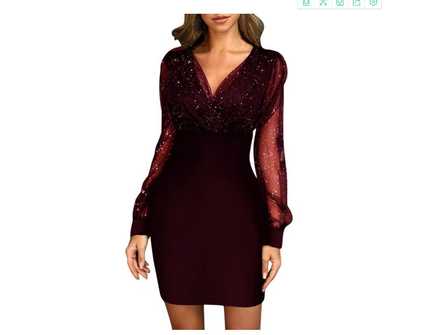 Vestido em Tule com Aplicações Metalizadas e Decote em V - Veron&Co