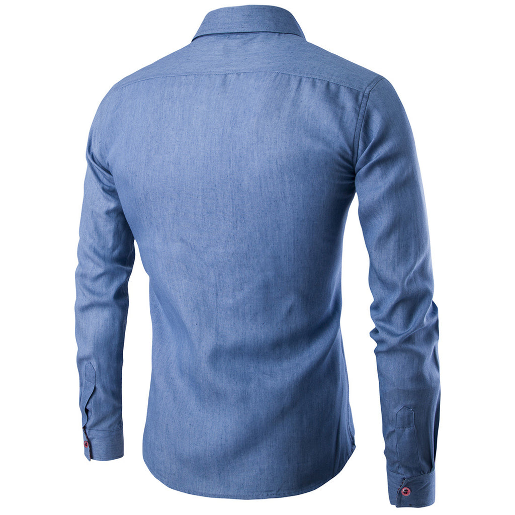 Camisa em Ganga com Bolso e Detalhe em Pele Veron&Co, em uso