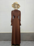 Vestido em Cetim com Manga Comprida - Veron&Co