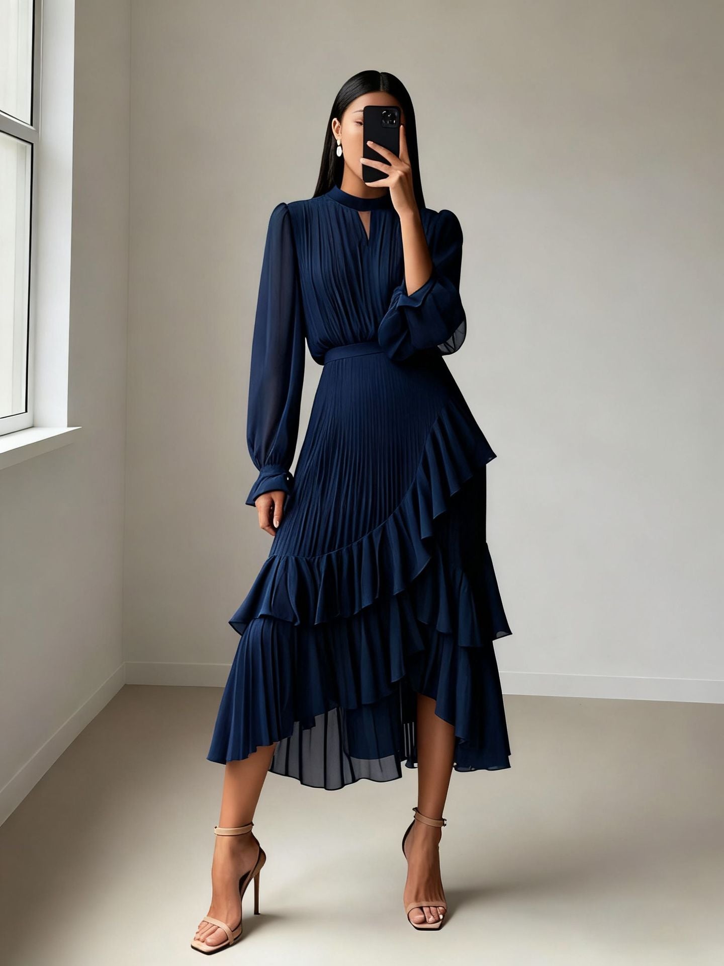 Vestido Midi com Folhos e Pregas - Veron&Co