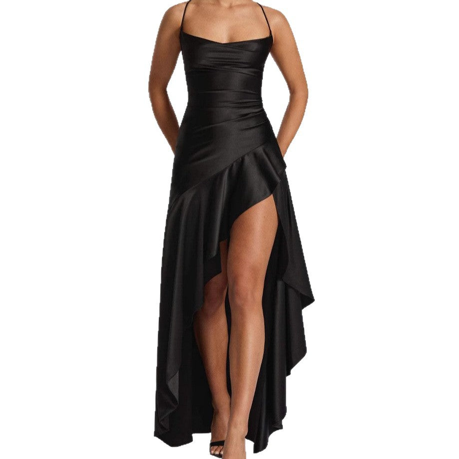 Vestido com Costas Nuas e Folhos - Veron&Co