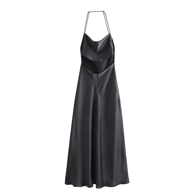 Vestido em Cetim com Costas Nuas - Veron&Co