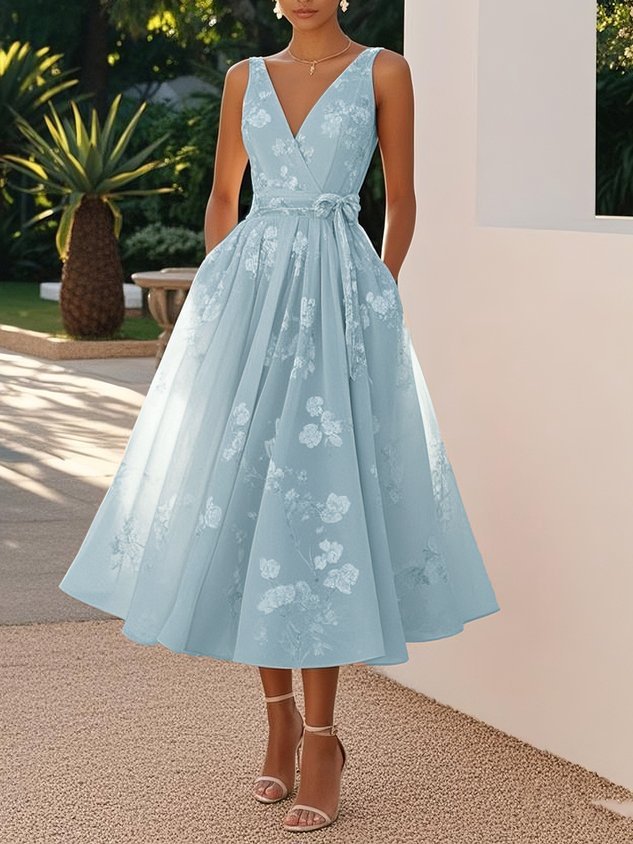 Vestido com Estampado e Decote em V - Veron&Co