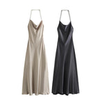 Vestido em Cetim com Costas Nuas - Veron&Co