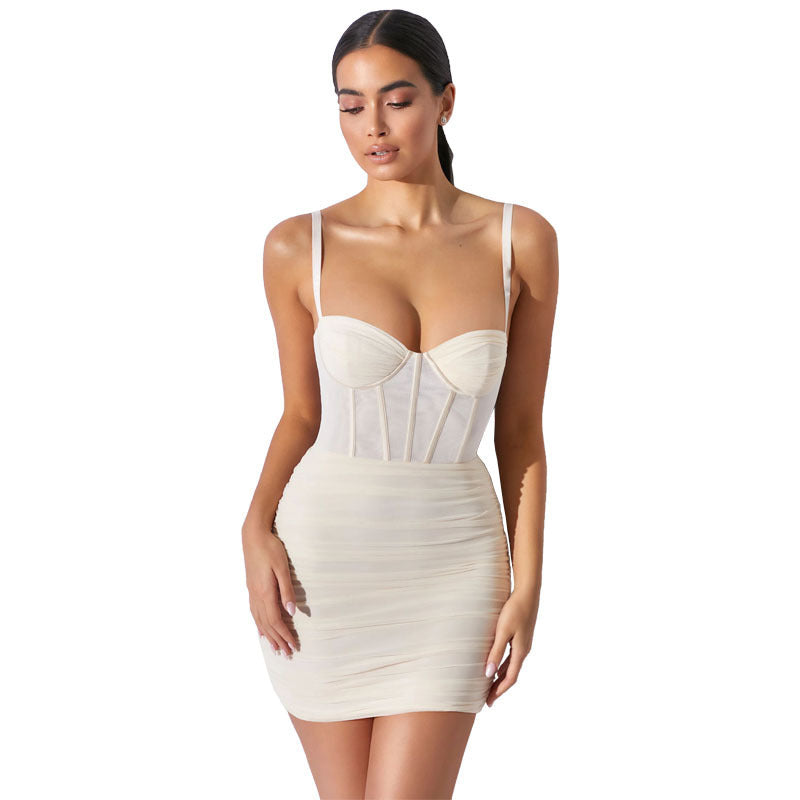Vestido em Tule com Pregas e Costas Nuas - Veron&Co