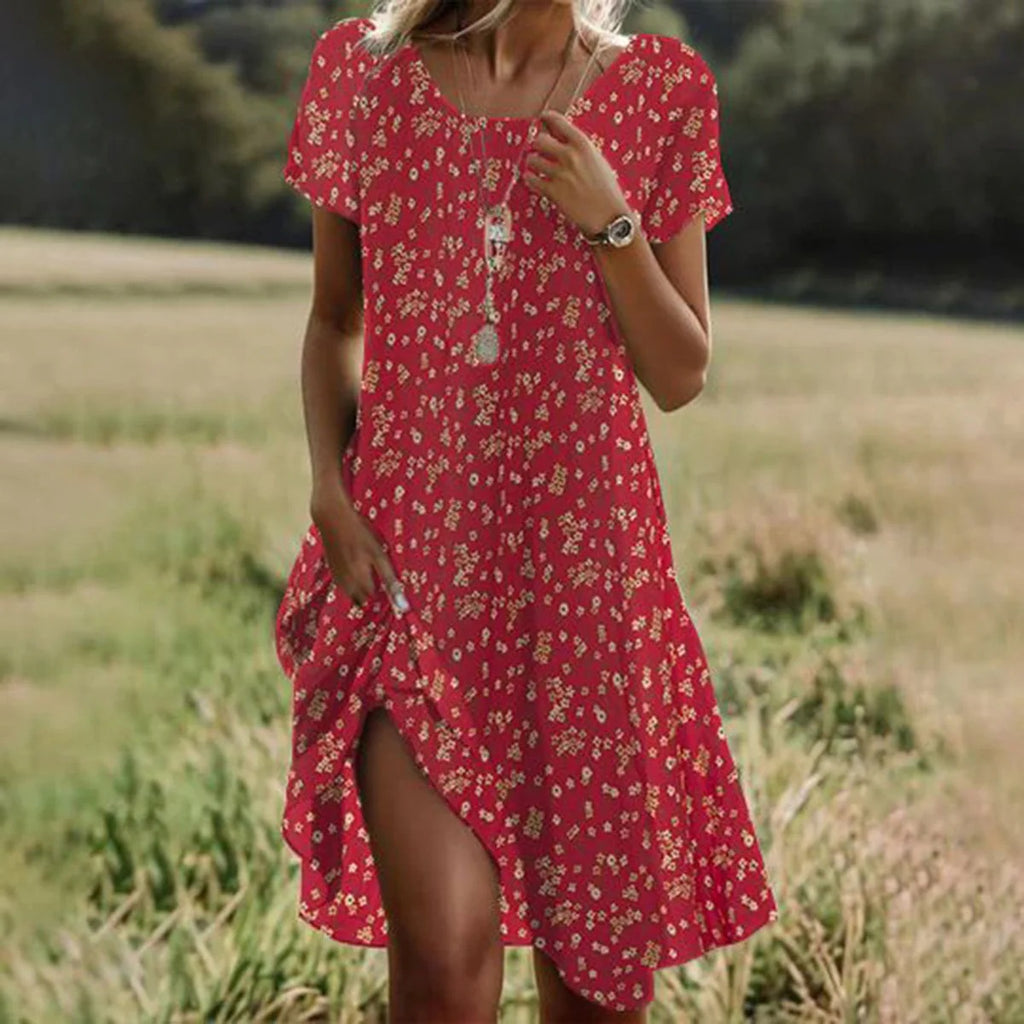 Vestido com Decote Redondo - Veron&Co