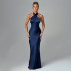 Vestido em Cetim com Costas Nuas e Sem Mangas - Veron&Co