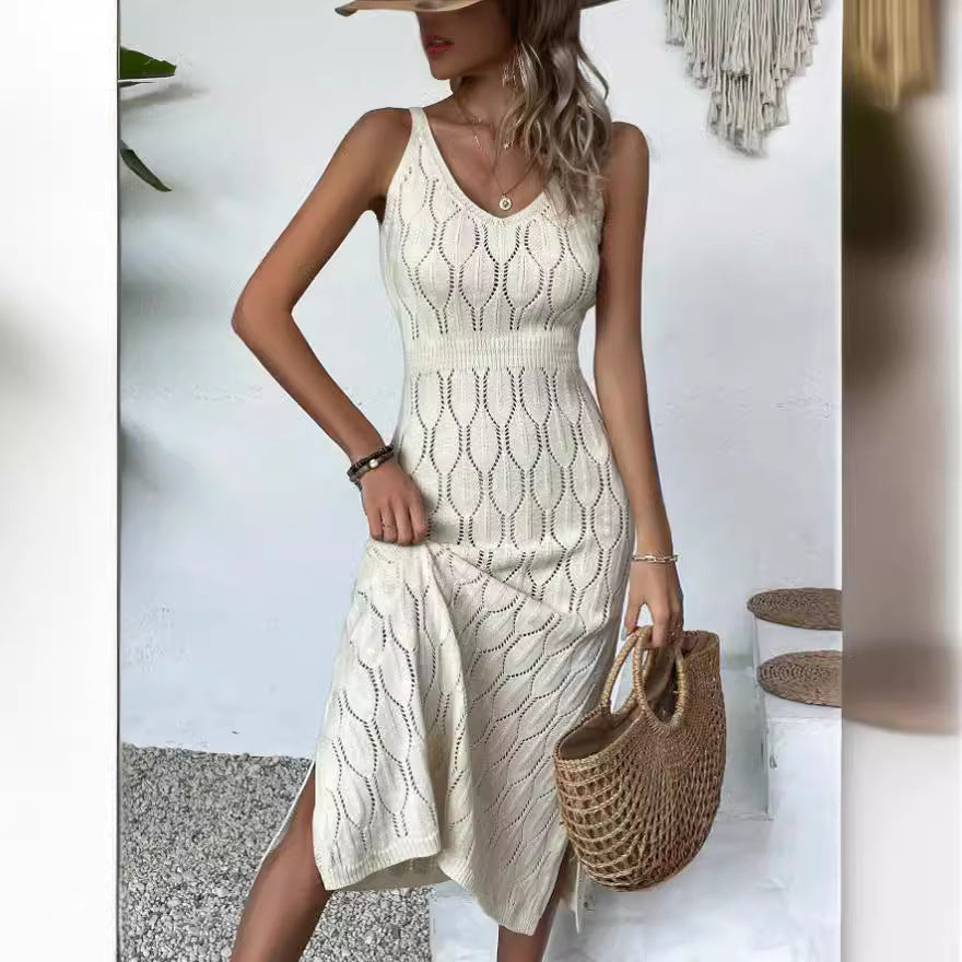 Vestido Longo em Malha com Recortes Vazados e Costas Nuas - Veron&Co