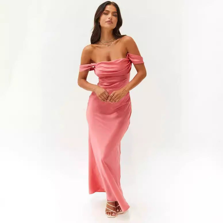 Vestido Longo em Cetim com Costas Nuas e Um Só Ombro - Veron&Co
