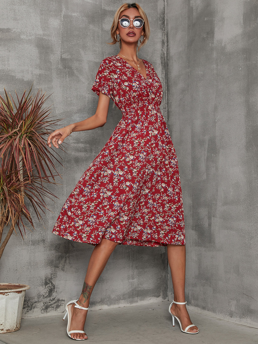 Vestido com Estampado Floral e Estampado - Veron&Co