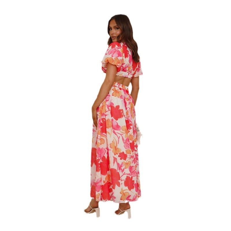 Vestido com Estampado Floral e Corte Evasê - Veron&Co