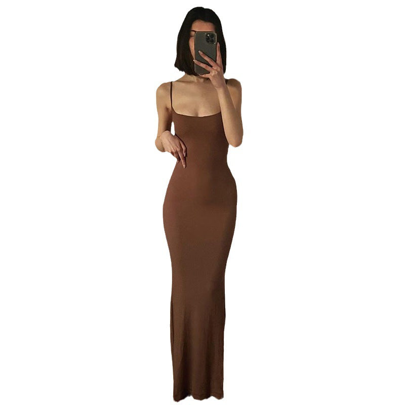 Vestido em Seda com Corte Sereia e Alças Finas - Veron&Co