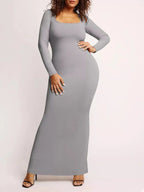 Vestido com Decote em U - Veron&Co