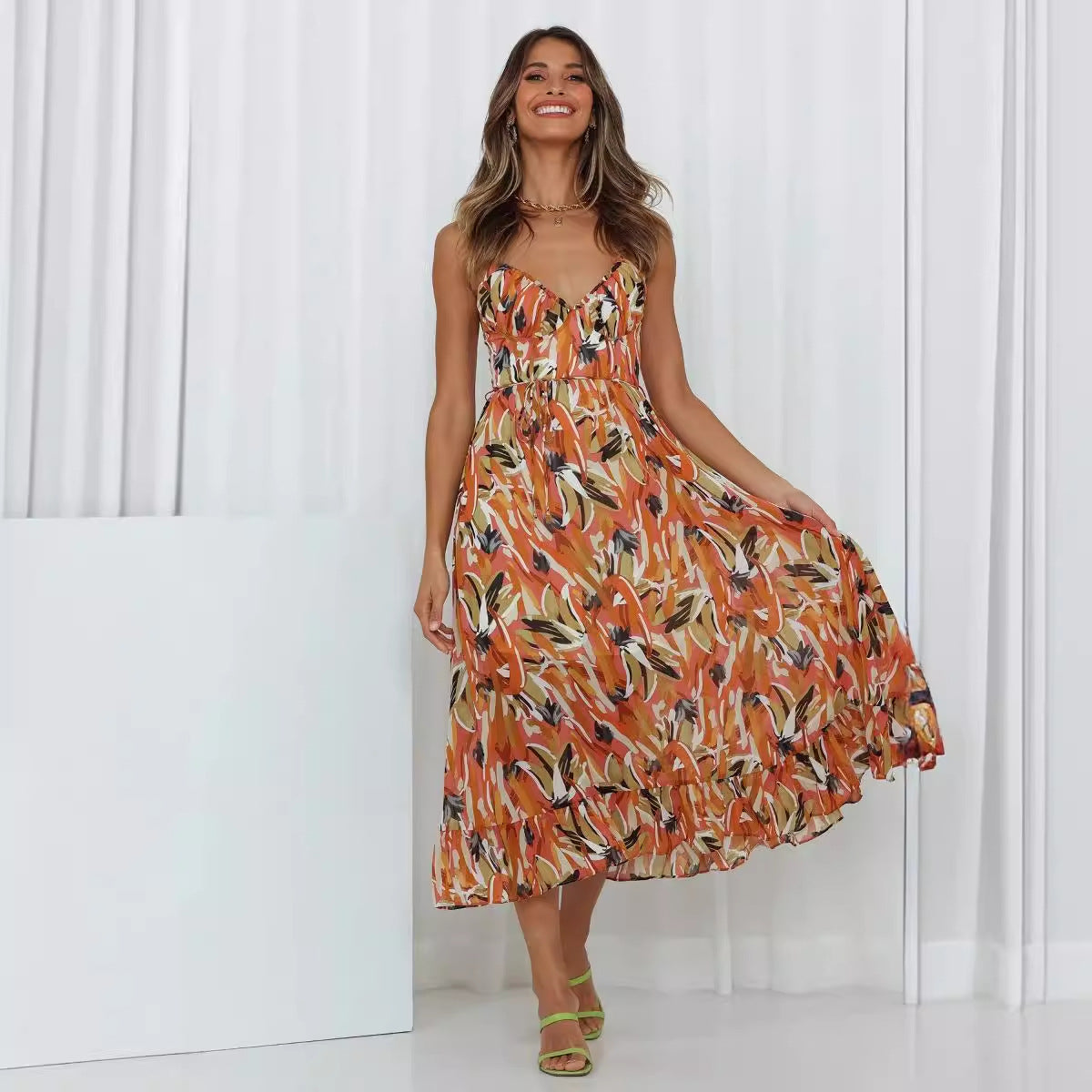 Vestido com Estampado e Folhos - Veron&Co