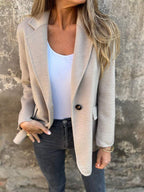 Blazer em Lã com Lapela e Botões