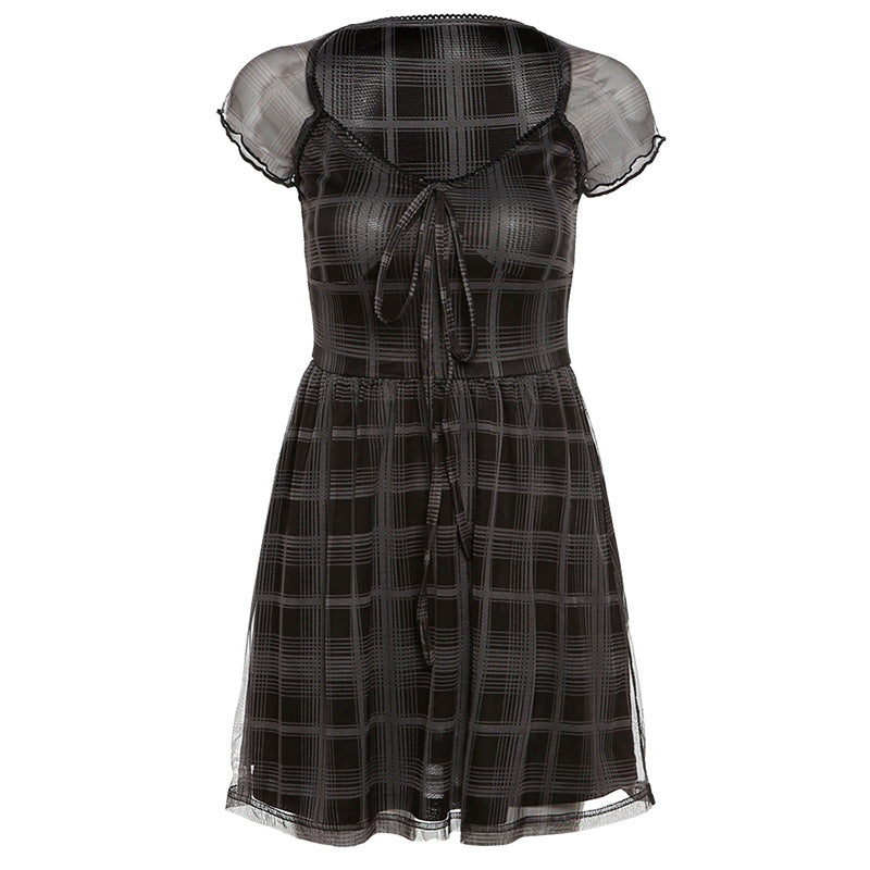 Vestido com Decote Quadrado - Veron&Co