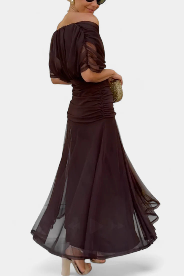 Vestido em Tule com Estampado - Veron&Co