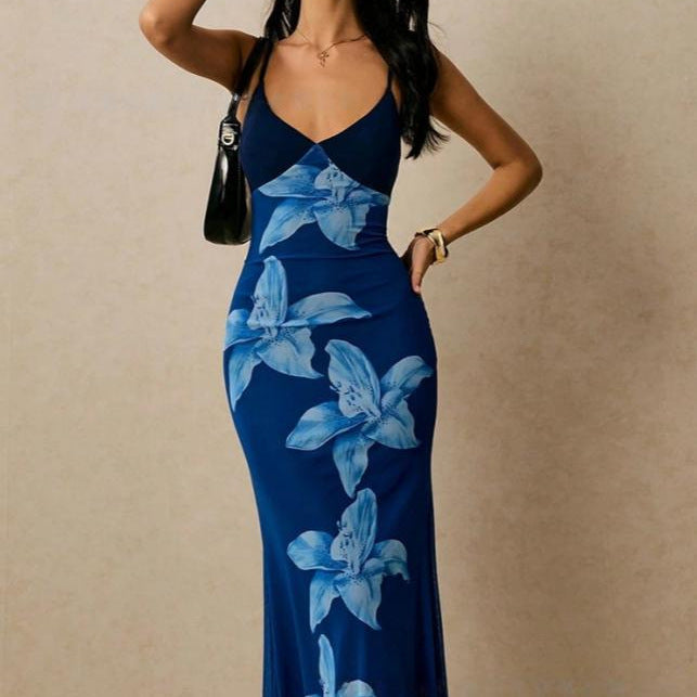 Vestido com Corte Sereia e Estampado - Veron&Co