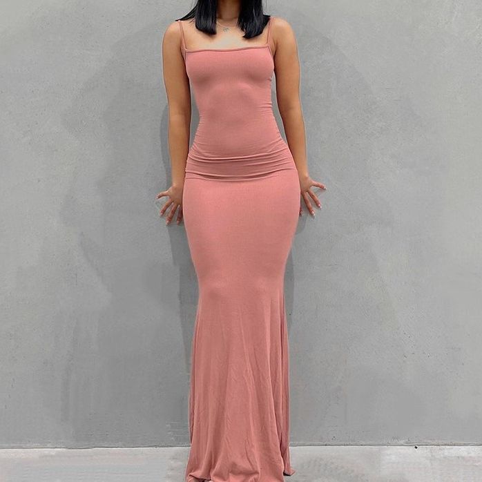 Vestido em Seda com Corte Sereia e Alças Finas - Veron&Co