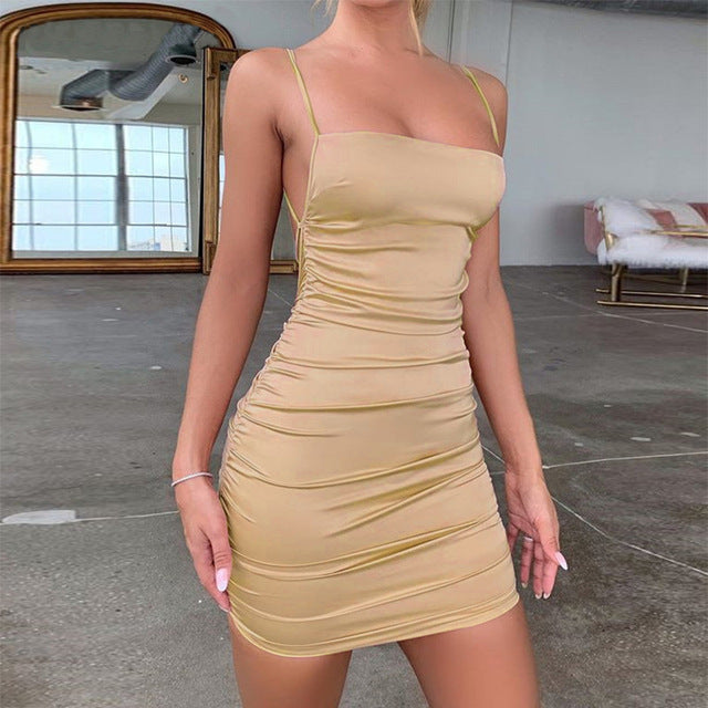 Vestido em Cetim com Costas Nuas - Veron&Co