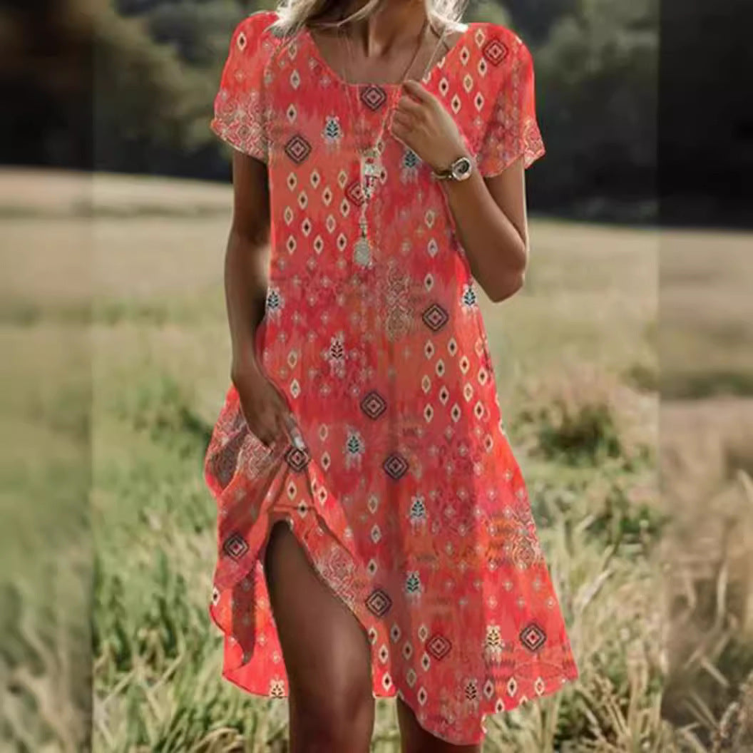 Vestido com Decote Redondo - Veron&Co