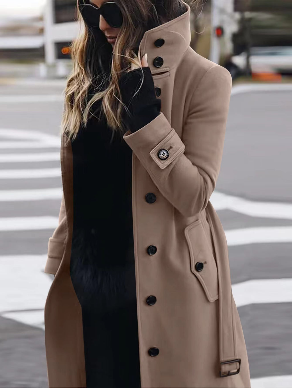 Wool Coat with Buttons and Classic Collar