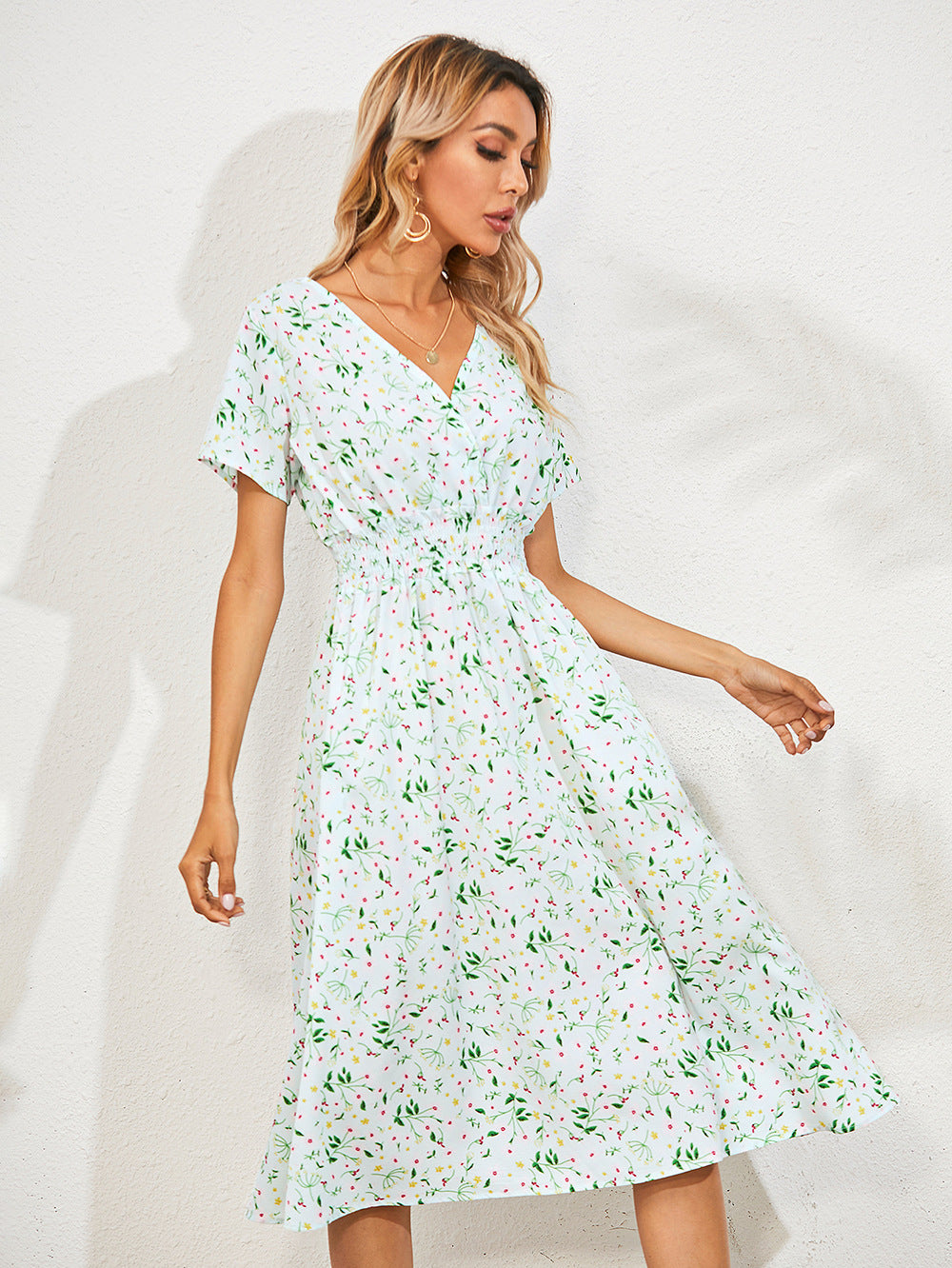 Vestido com Estampado Floral e Estampado - Veron&Co