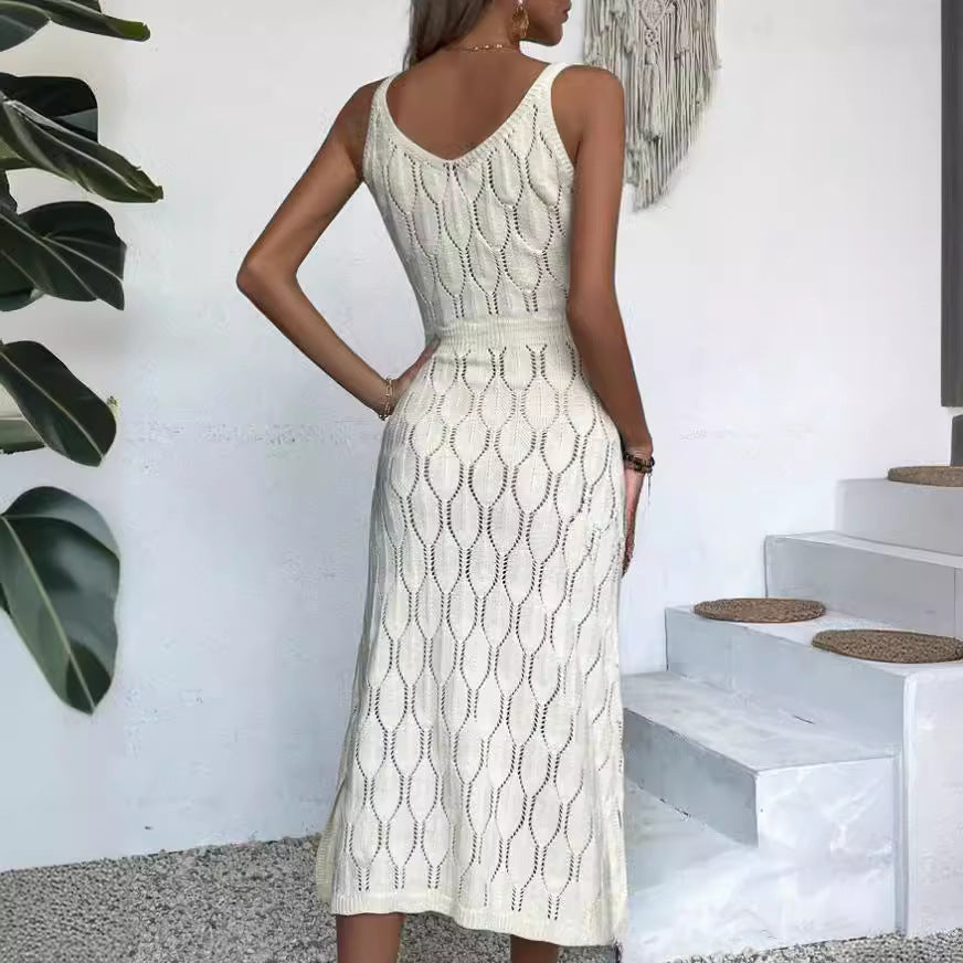 Vestido Longo em Malha com Recortes Vazados e Costas Nuas - Veron&Co