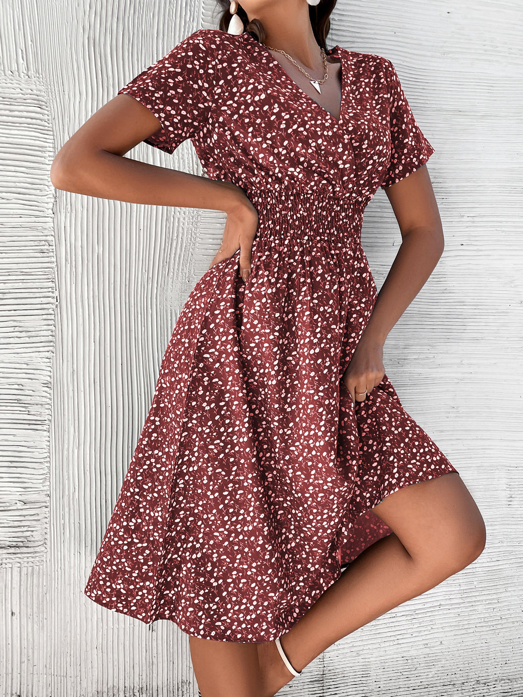 Vestido com Estampado Floral e Estampado - Veron&Co