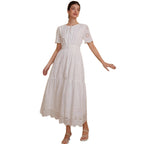 Vestido Longo com Bordado e Marcação de Cintura - Veron&Co