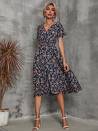 Vestido com Estampado Floral e Estampado - Veron&Co
