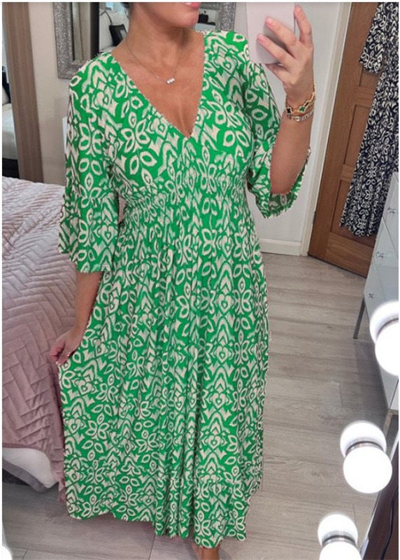 Vestido Longo com Estampado e Decote em V - Veron&Co