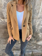 Blazer em Lã com Lapela e Botões