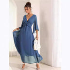 Vestido Longo com Decote em V e Manga Evasê - Veron&Co