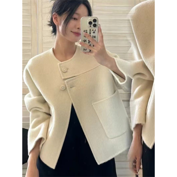 Casaco Curto em Lã Estilo Tweed