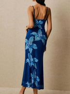 Vestido com Corte Sereia e Estampado - Veron&Co