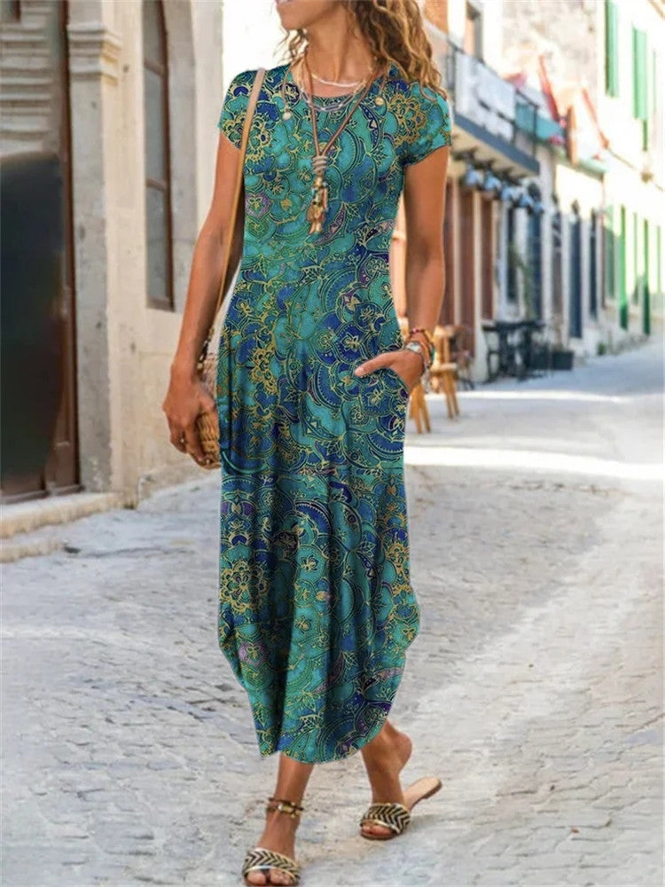 Vestido com Estampado e Decote Redondo - Veron&Co