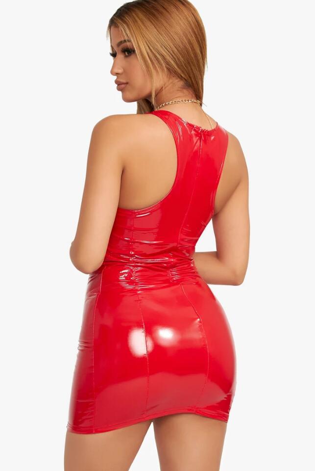 Vestido em Pele com Decote Redondo - Veron&Co