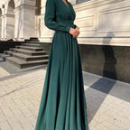 Vestido com Pregas e Manga Comprida - Veron&Co