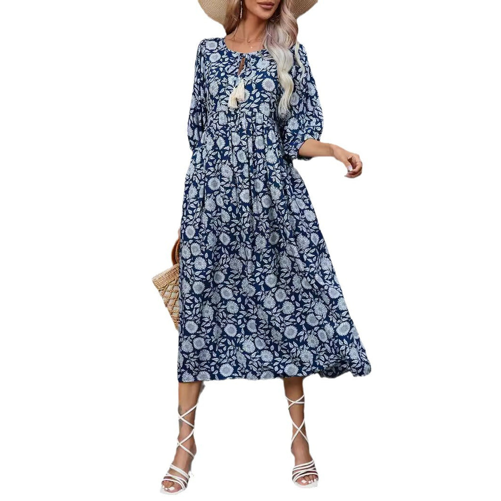 Vestido em Rayon com Decote em V e Manga Curta - Veron&Co