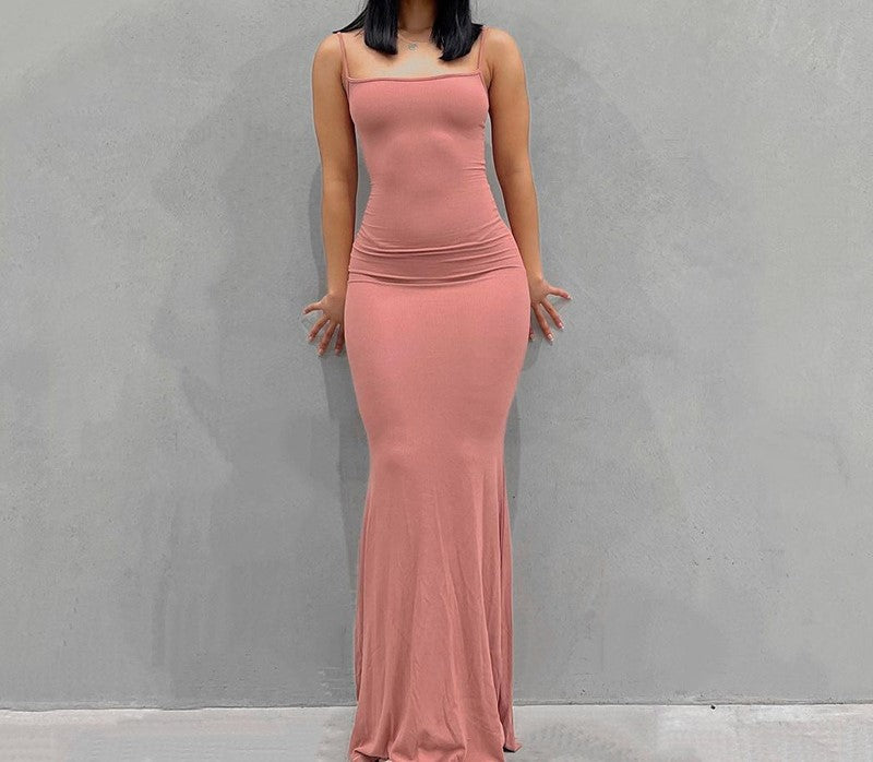 Vestido em Seda com Corte Sereia e Alças Finas - Veron&Co