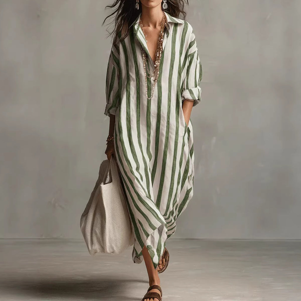Vestido com Riscas e Corte Camiseiro - Veron&Co