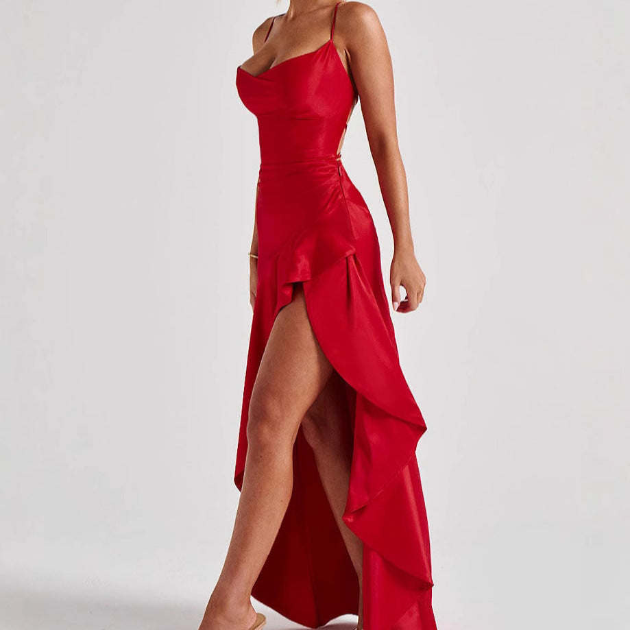 Vestido com Costas Nuas e Folhos - Veron&Co