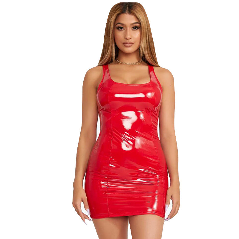 Vestido em Pele com Decote Redondo - Veron&Co