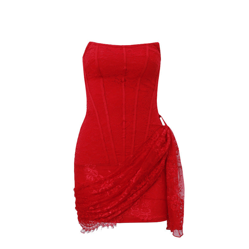 Vestido em Renda com Um Só Ombro - Veron&Co