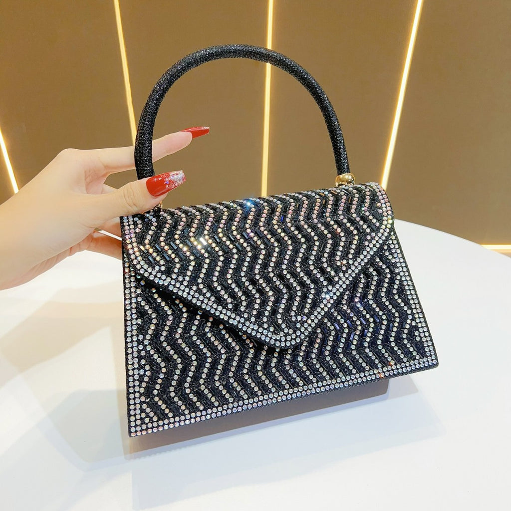 Mala de festa com strass para mulher