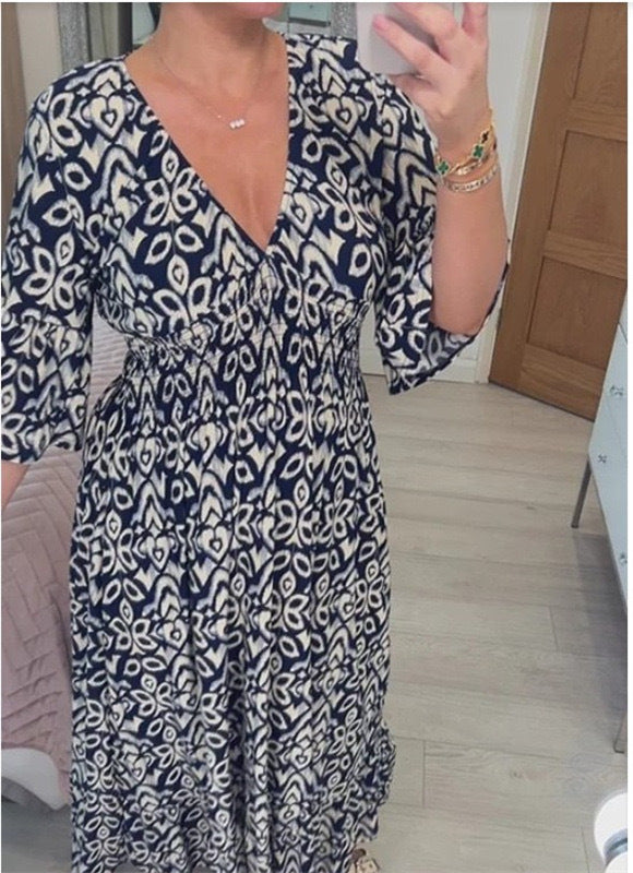 Vestido Longo com Estampado e Decote em V - Veron&Co