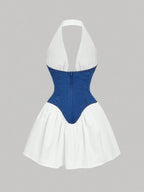 Vestido Curto em Ganga com Costas Nuas - Veron&Co